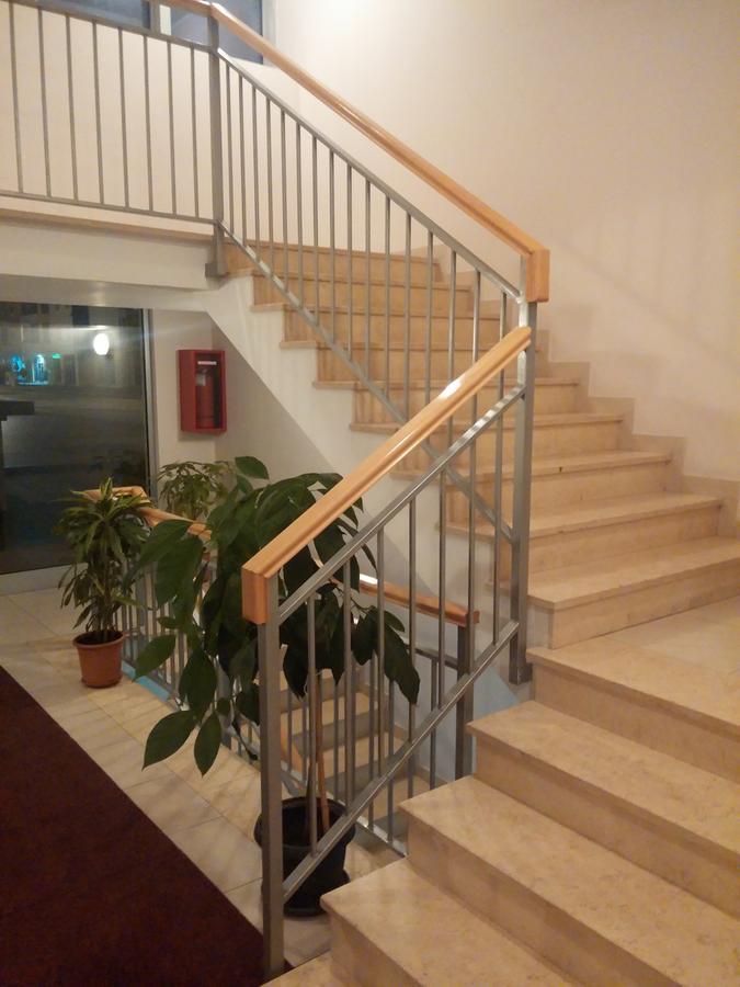 City Kvart Na Dan Podgorica Camera foto