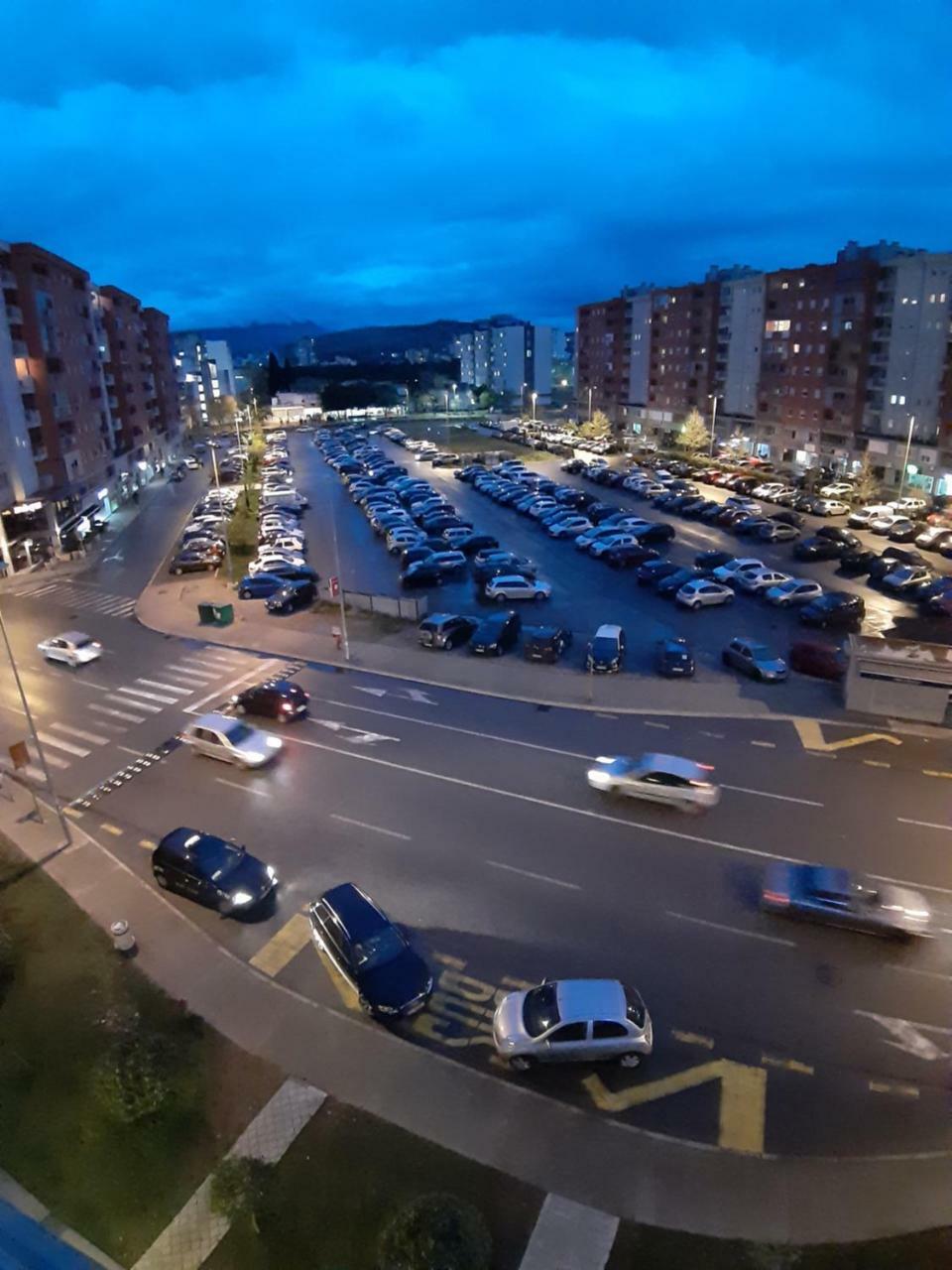 City Kvart Na Dan Podgorica Esterno foto